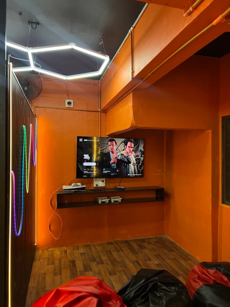 PS5 game displayed at a Shivam Playworld station